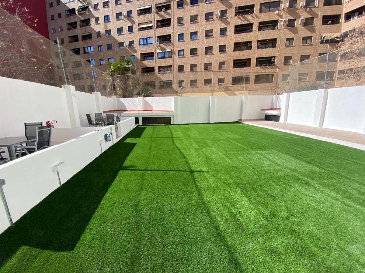 Travel Habitat Ave Sorolla Suites Valencia Eksteriør bilde