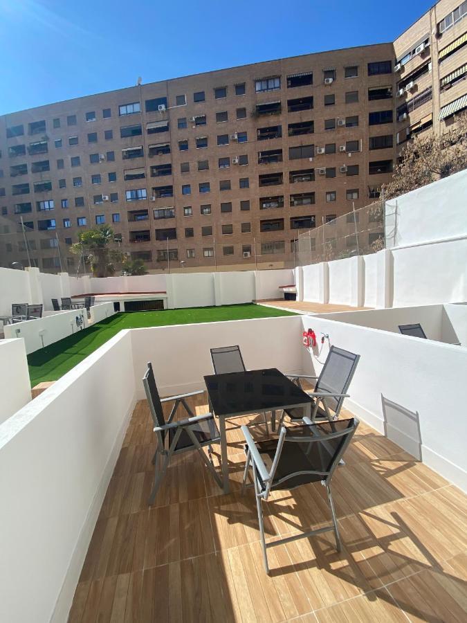 Travel Habitat Ave Sorolla Suites Valencia Eksteriør bilde