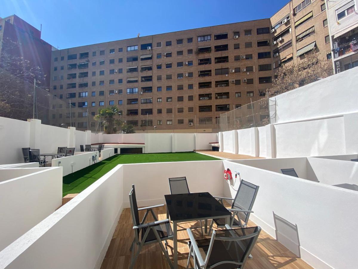 Travel Habitat Ave Sorolla Suites Valencia Eksteriør bilde