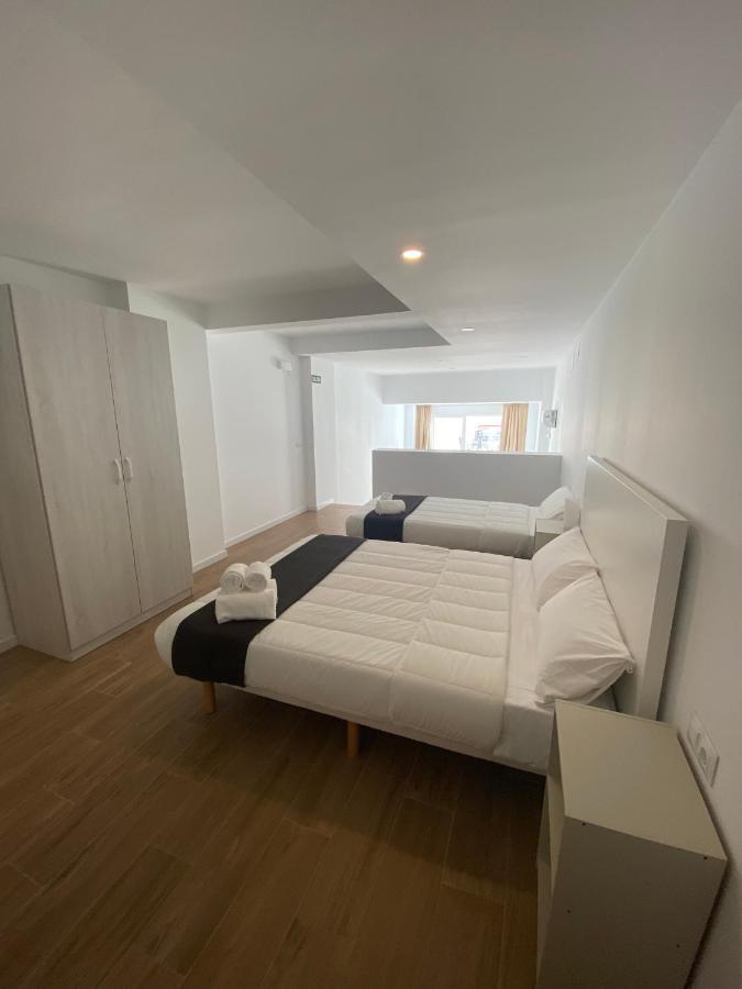 Travel Habitat Ave Sorolla Suites Valencia Eksteriør bilde