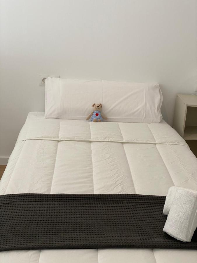 Travel Habitat Ave Sorolla Suites Valencia Eksteriør bilde